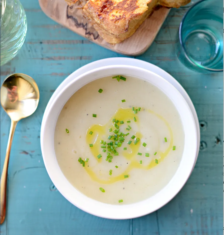 Roasted Garlic Soup